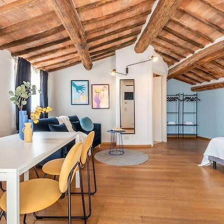 Mimosa- Loft Elegante Con Terrazza Nel Centro Di Siena Appartement Buitenkant foto
